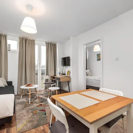 Przechodnia 2 By Homeprime * Warsaw